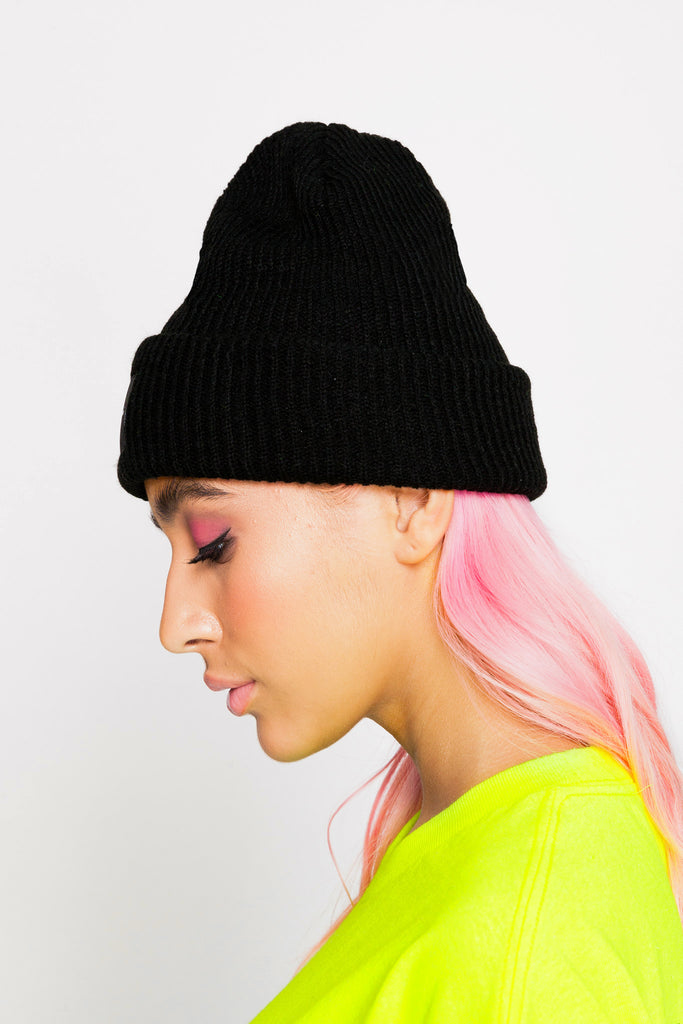 Text Logo Label Beanie
